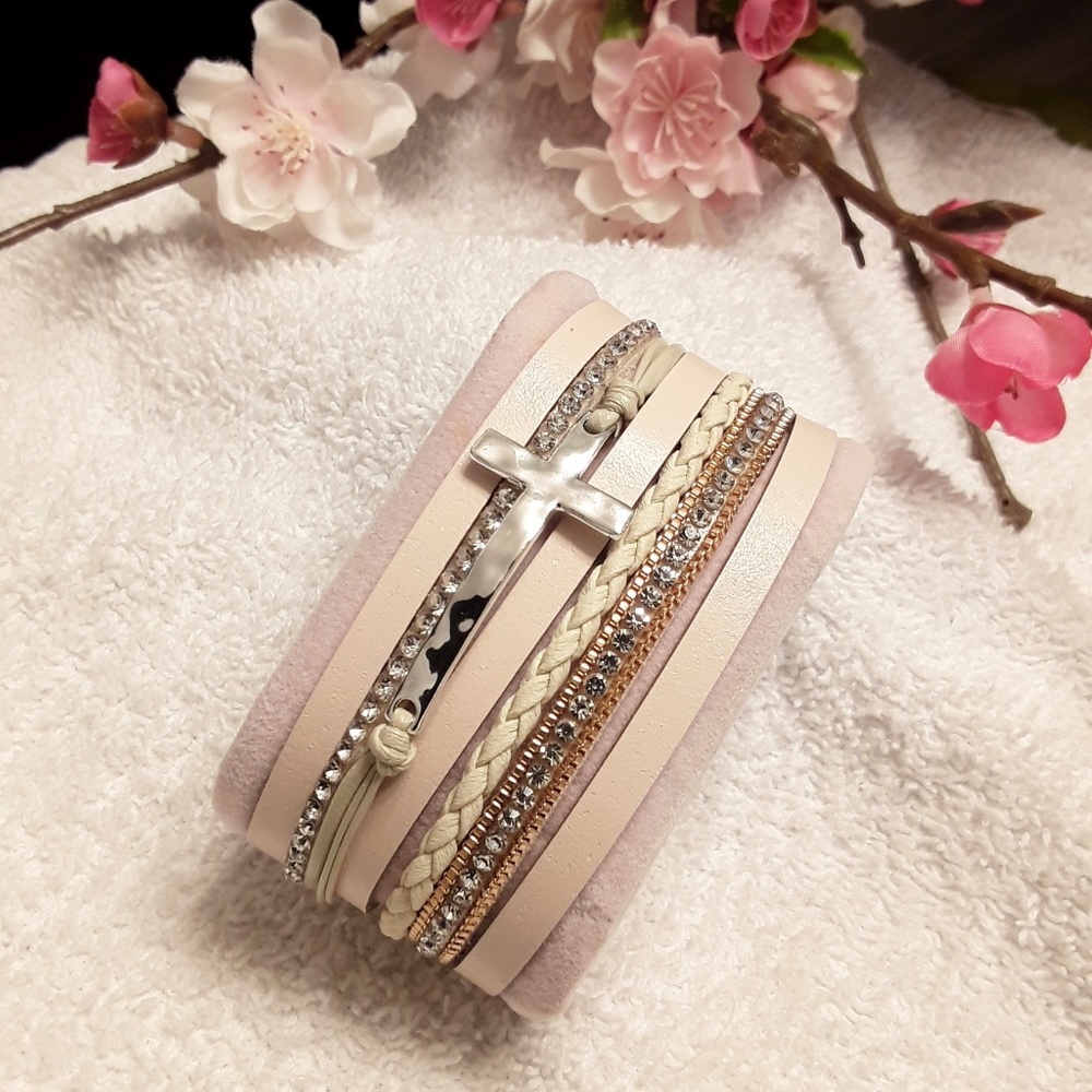 NEW Multi Blush Wrap Bracelet - Picture 6 of 8